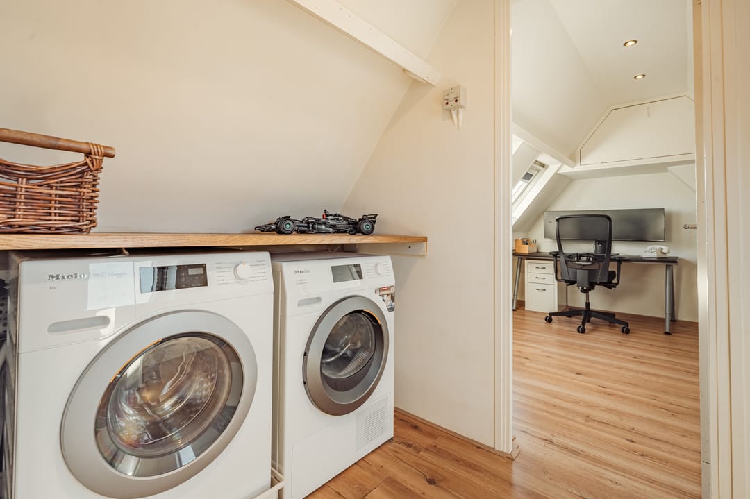 Foto 38 van Leeuwendalersstraat 23