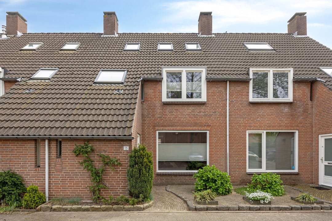 Foto 1 van Halve Maan 13