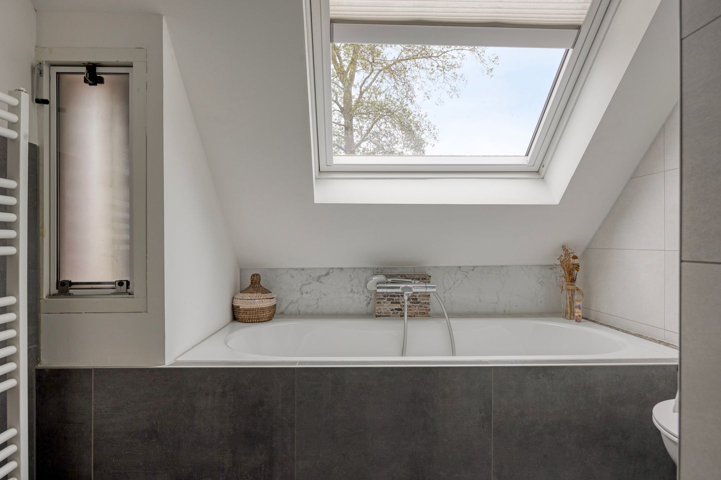 Foto 34 van Halve Maan 13