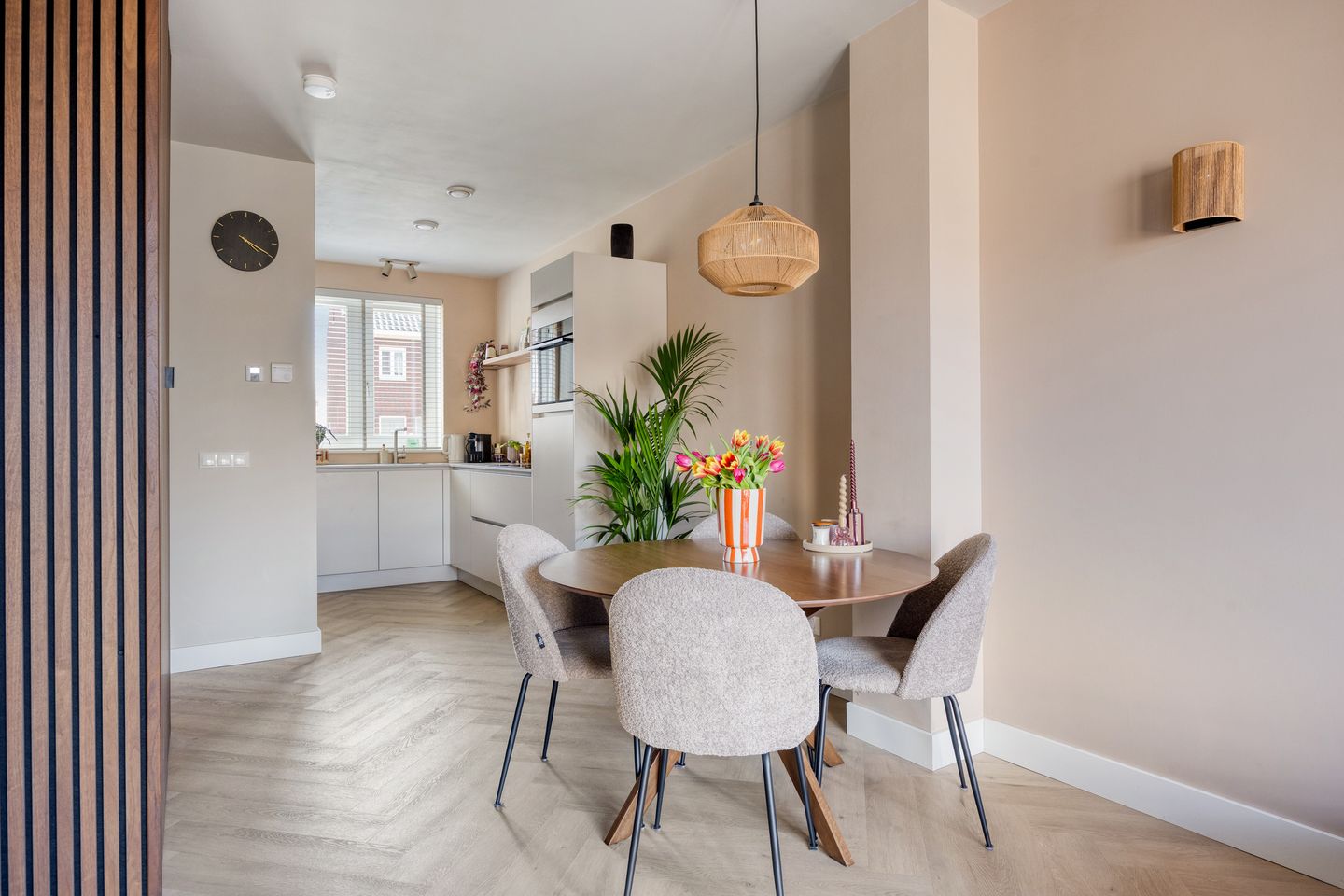 Foto 10 van Vroede Vrouwenlaan 43