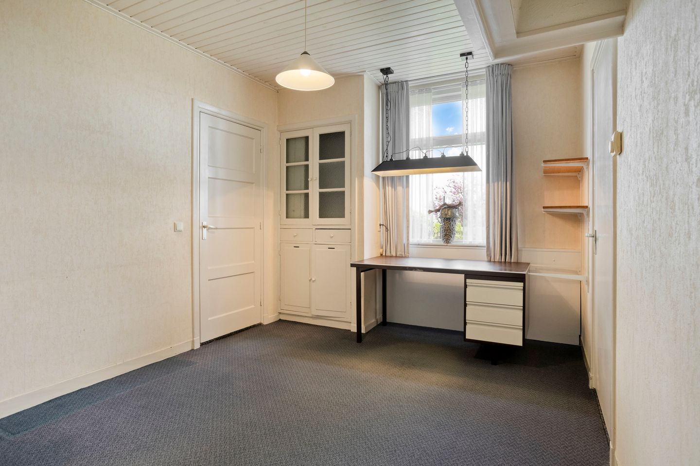 Photo 19 of Loonsestraat 11