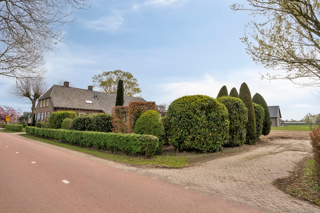 Photo 46 of Loonsestraat 11