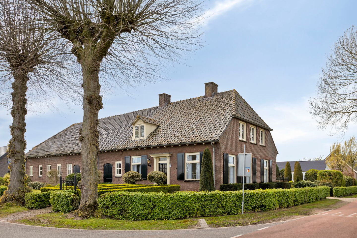Photo 49 of Loonsestraat 11