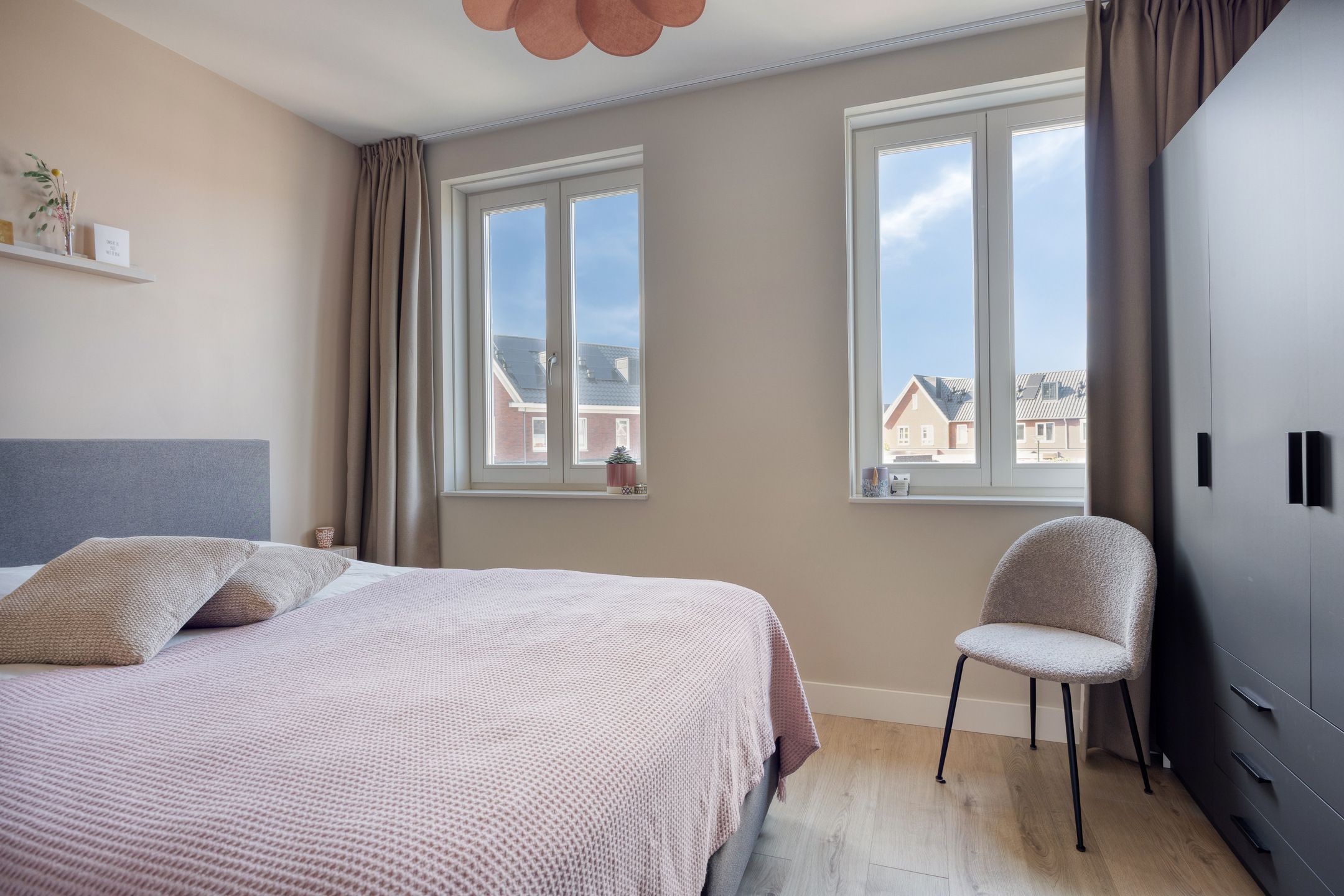 Foto 18 van Vroede Vrouwenlaan 43