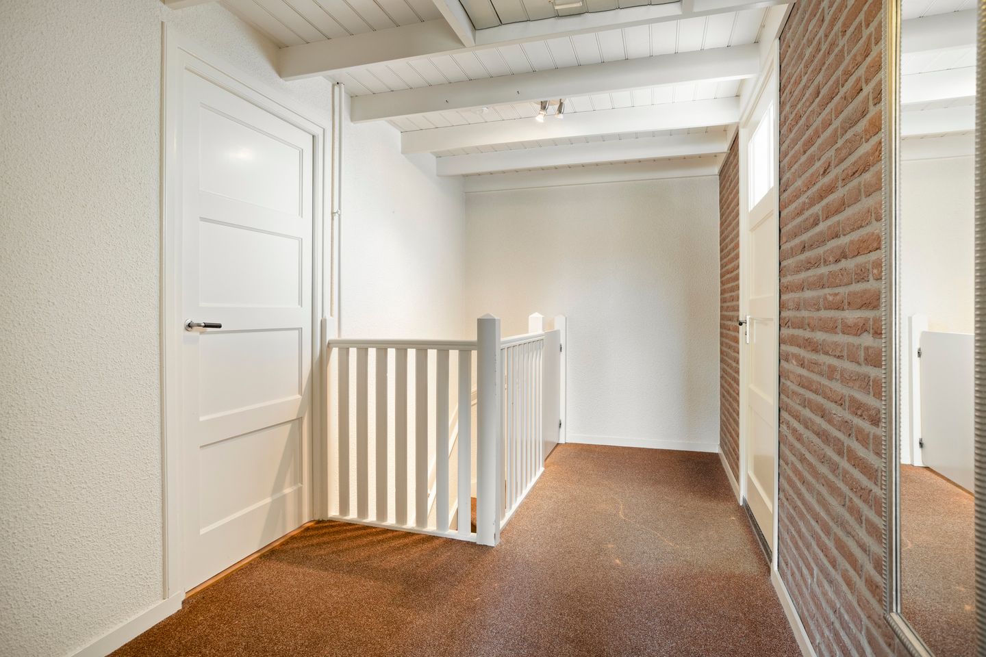 Photo 25 of Loonsestraat 11