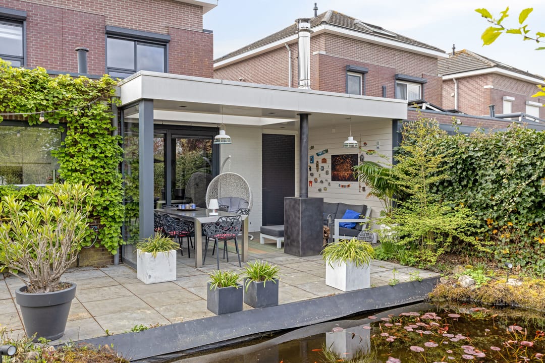 Photo 46 of Elsbeen van Baerlestraat 22