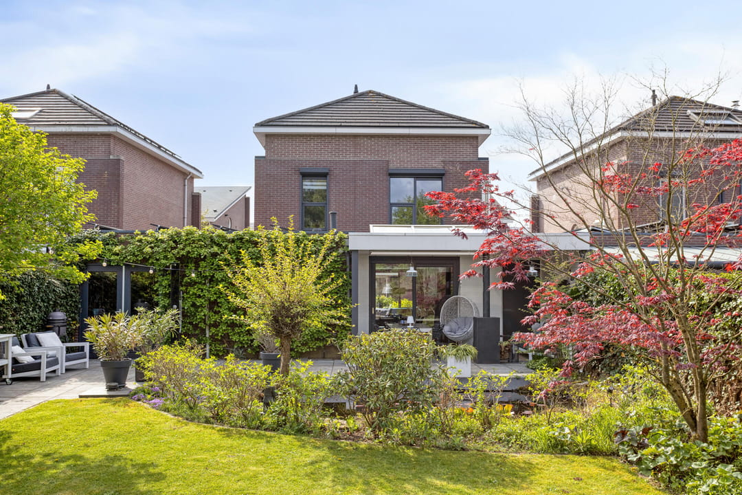 Photo 47 of Elsbeen van Baerlestraat 22