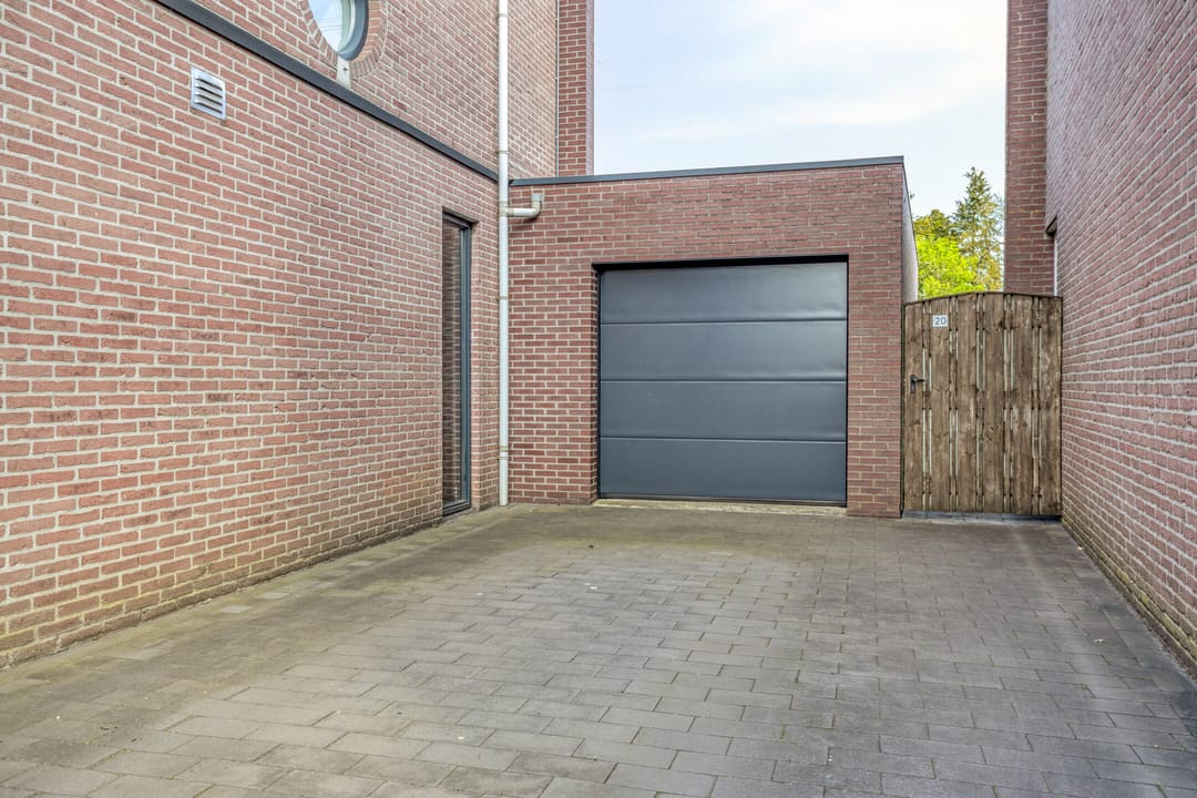 Photo 7 of Elsbeen van Baerlestraat 22