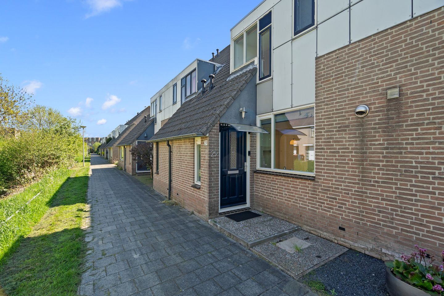 Photo 4 of Ooievaarspad 29