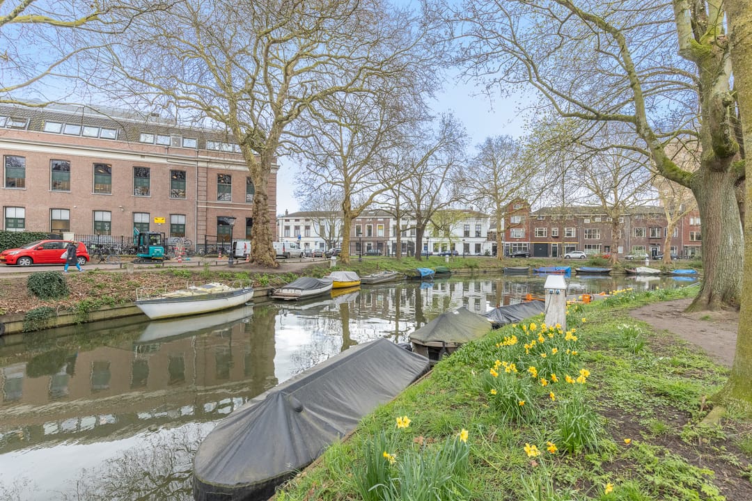 Photo 31 of Van Asch van Wijckskade 15-C