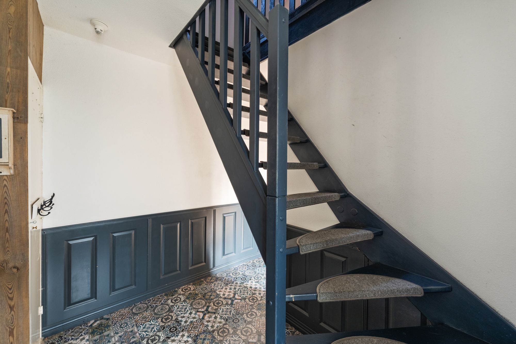 Photo 39 of Donaustraat 19