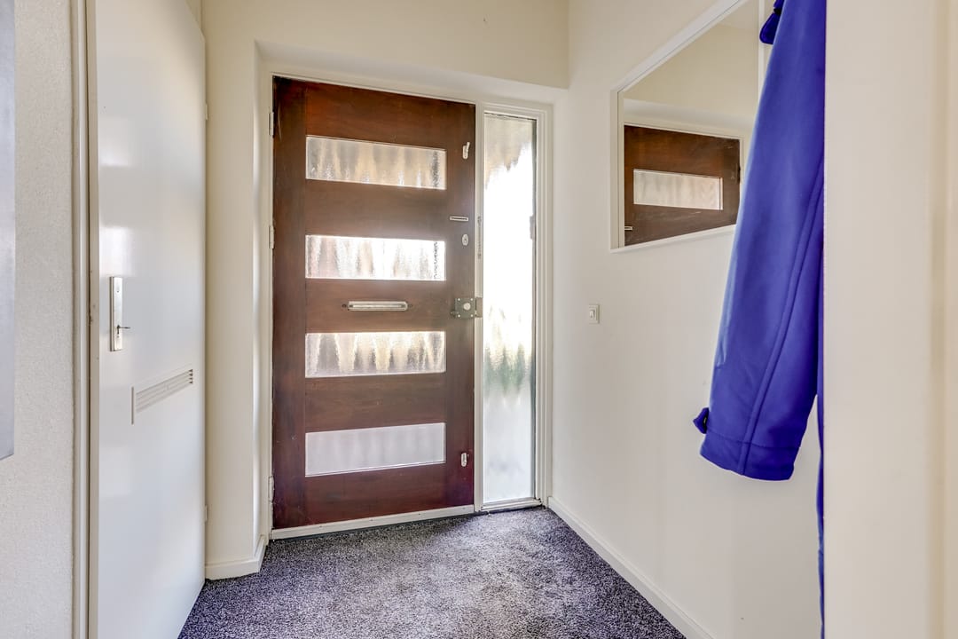 Spacious Gas-Free Semi-Detached Home with South-Facing Garden in Nieuwegein — 28