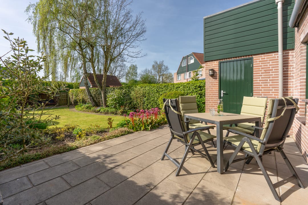 Spacious Gas-Free Semi-Detached Home with South-Facing Garden in Nieuwegein — 16