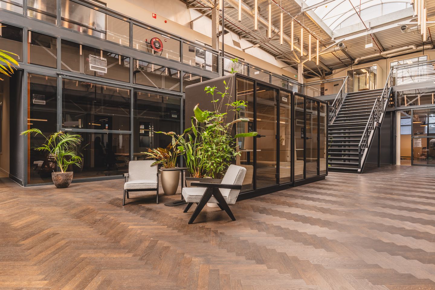 Bekijk foto 5 van Meeuwenlaan 98