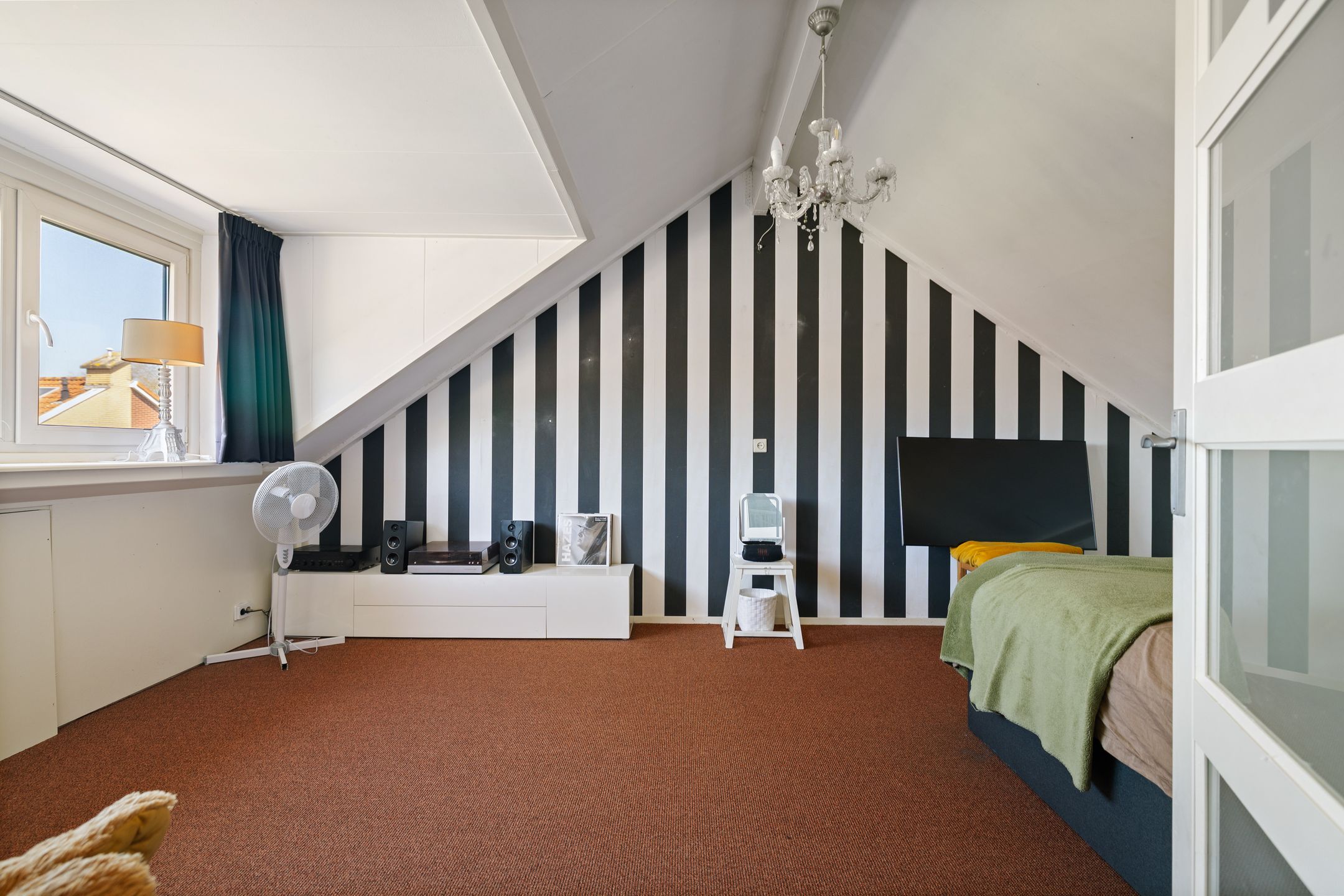 Foto 24 van Van Ravesteynpad 9