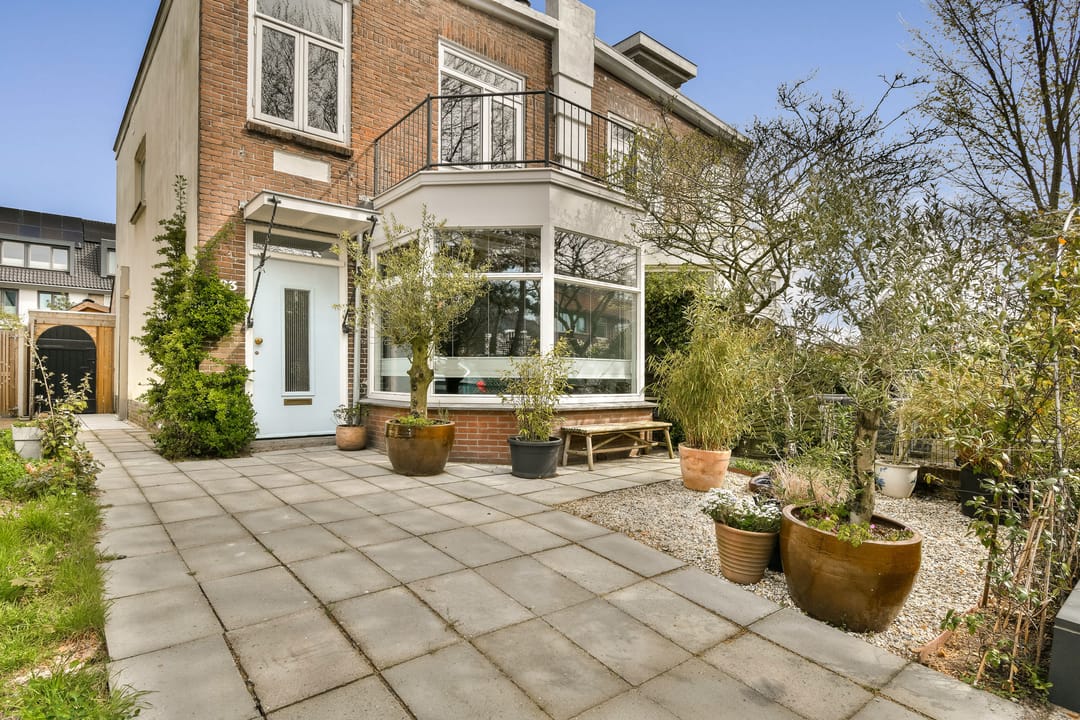Photo 2 of Kostverlorenstraat 83