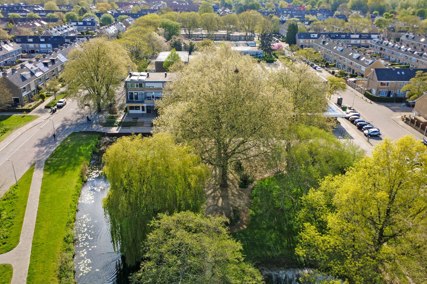 Foto 44 van De Genestetstraat 64