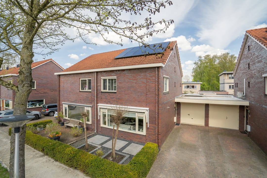 Photo 1 of Waterranonkellaan 15