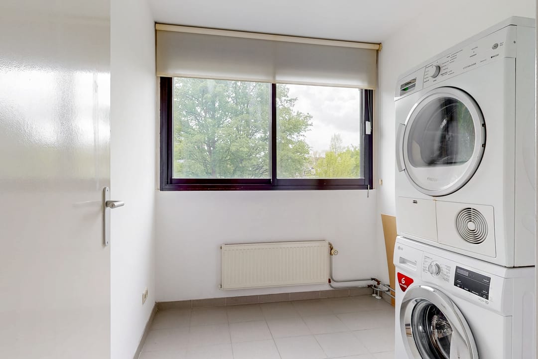 Spacious Family Home with South-Facing Garden in Popular Randwijck — 16