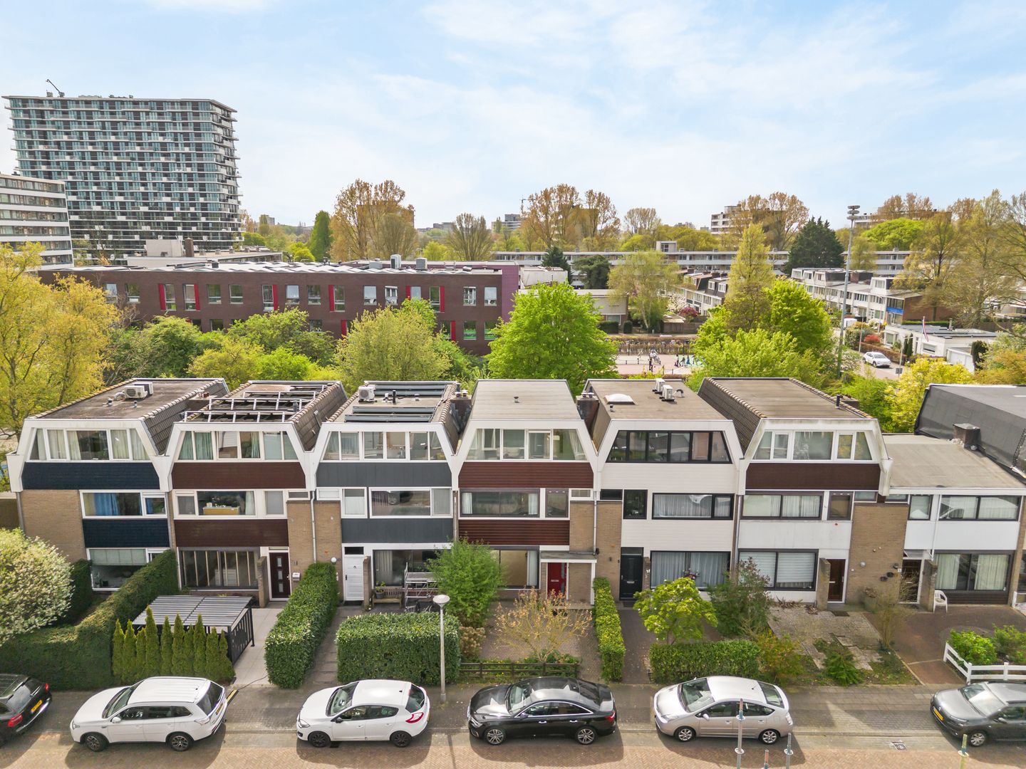 Spacious Family Home with South-Facing Garden in Popular Randwijck — 34
