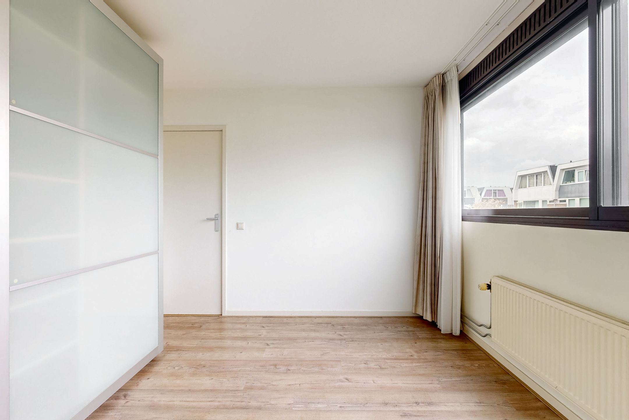 Spacious Family Home with South-Facing Garden in Popular Randwijck — 15