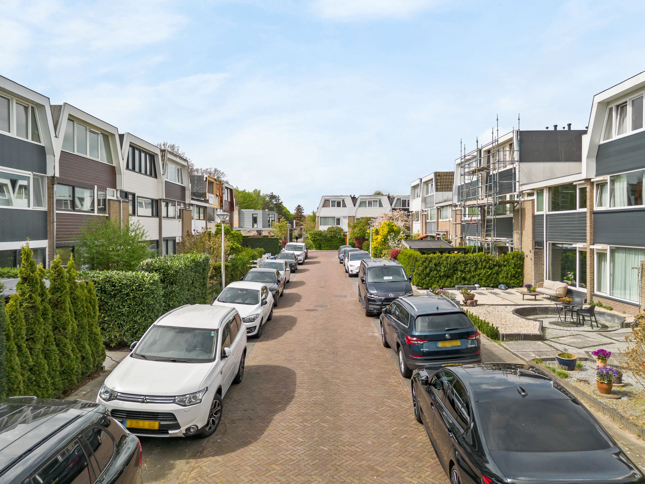 Spacious Family Home with South-Facing Garden in Popular Randwijck — 36