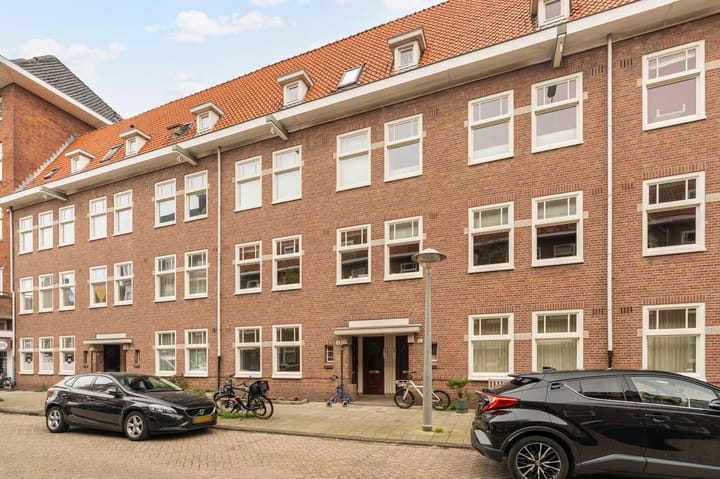 Photo 4 of Patroclosstraat 5-H