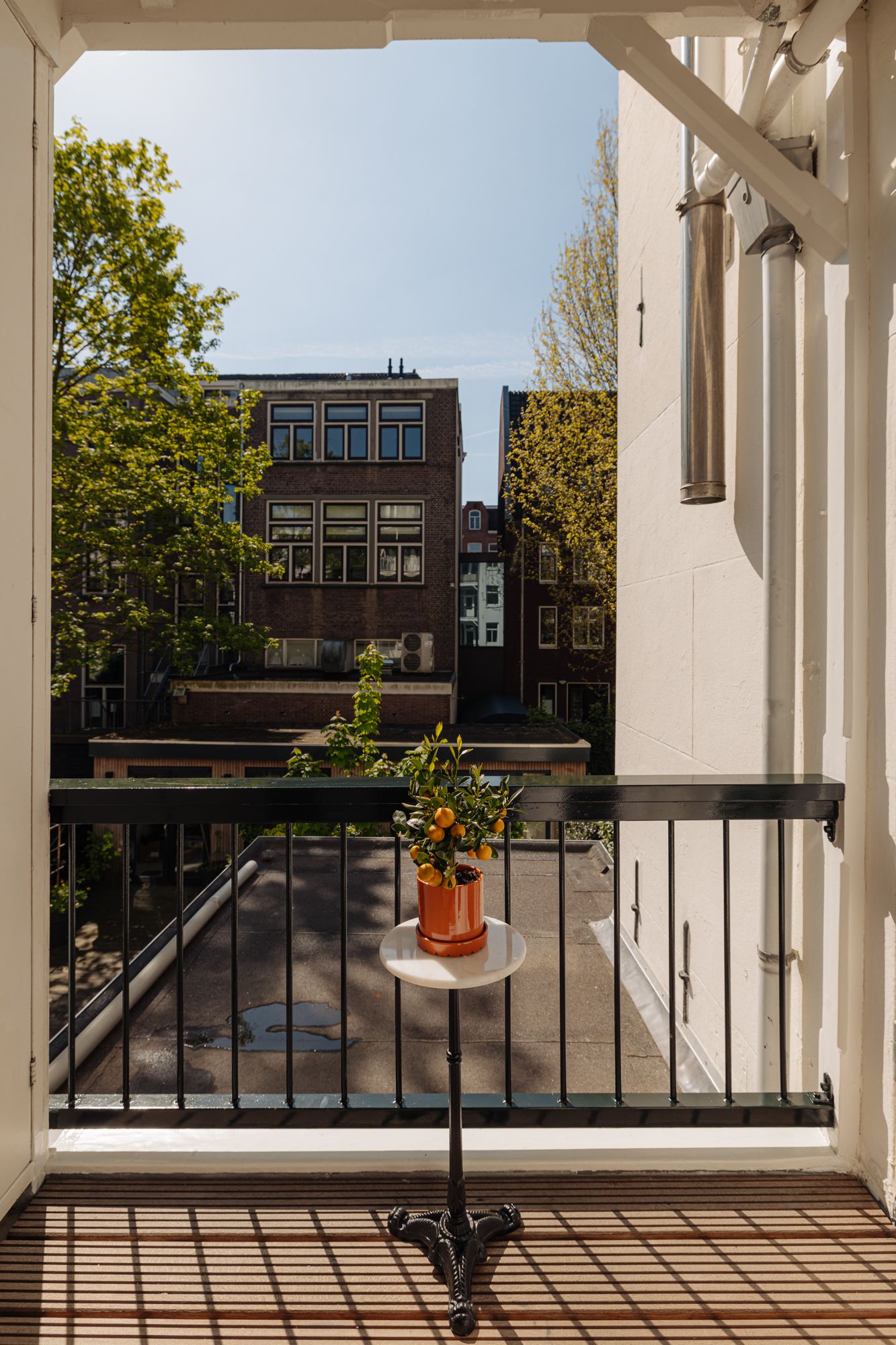 Photo 6 of Van Ostadestraat 32-1