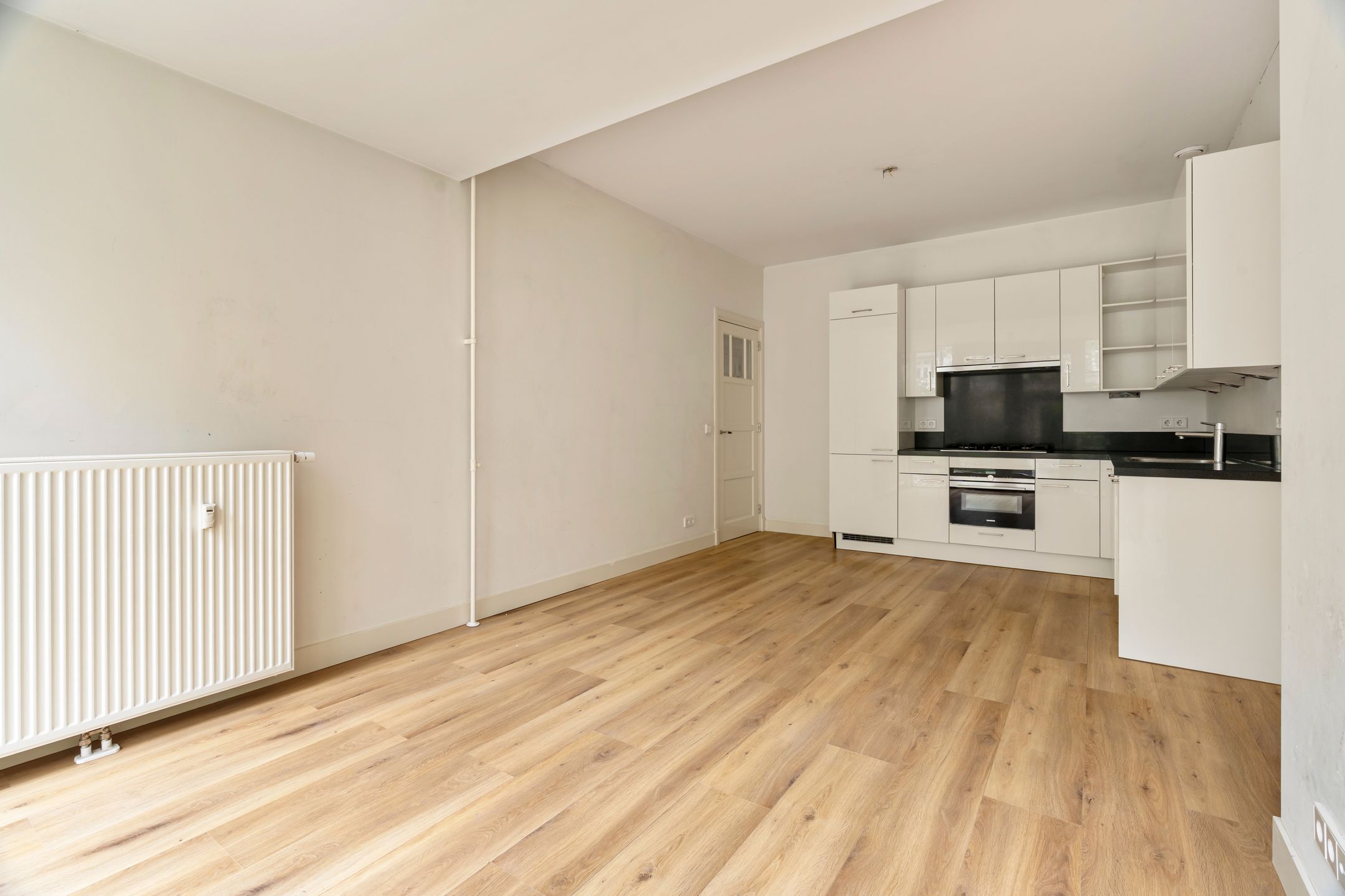 Photo 12 of Patroclosstraat 5-H
