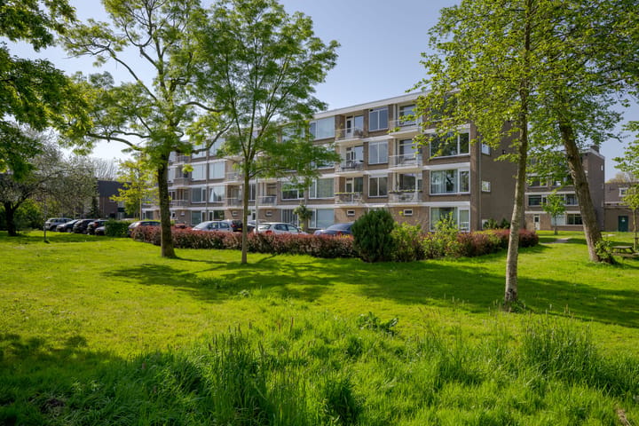 Photo 2 of Ruysdaelhof 32