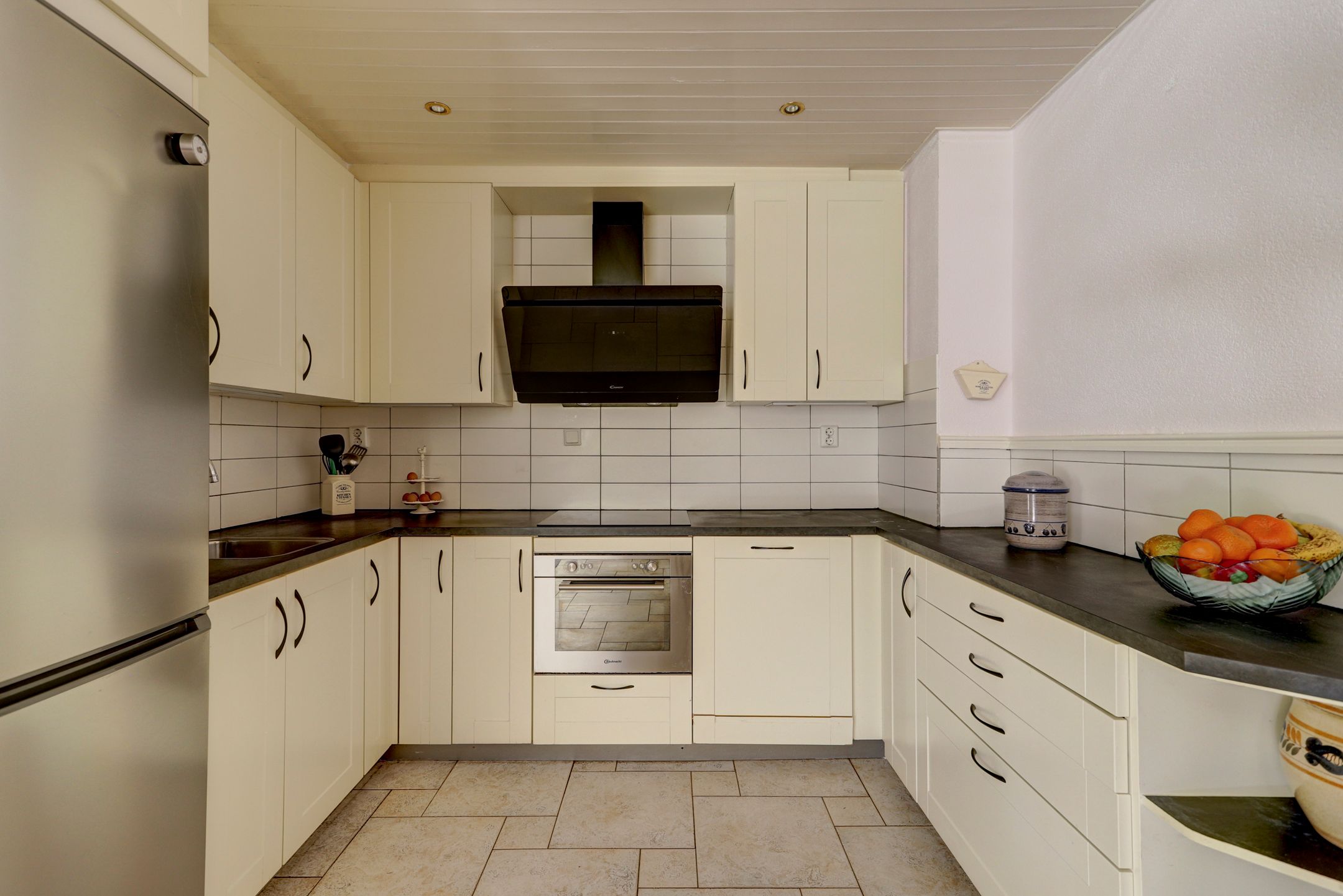 Photo 6 of Aart van der Leeuwhove 5