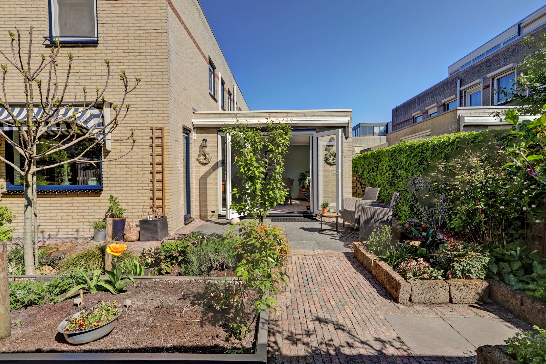 Photo 18 of Aart van der Leeuwhove 5