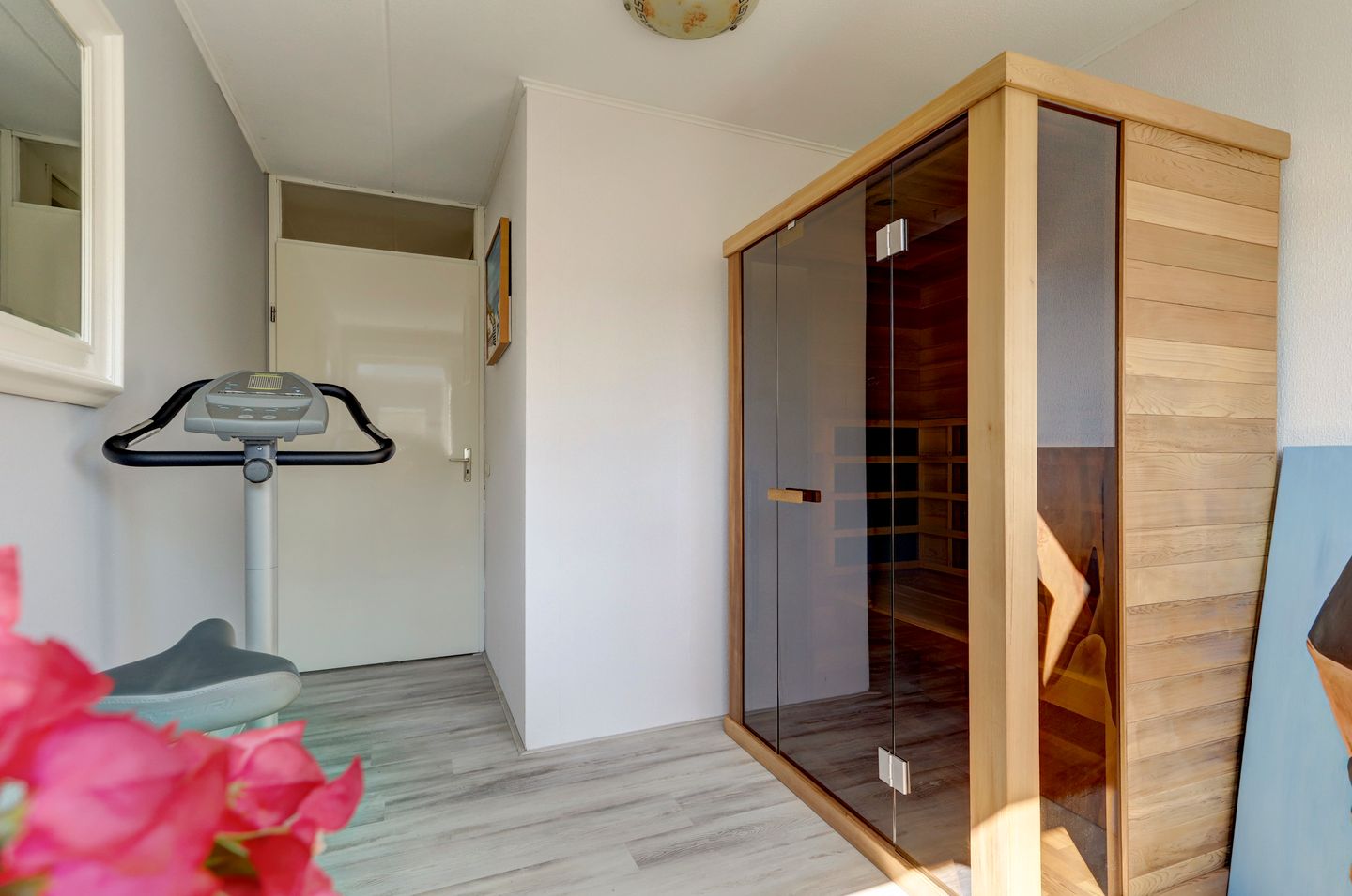 Photo 29 of Aart van der Leeuwhove 5