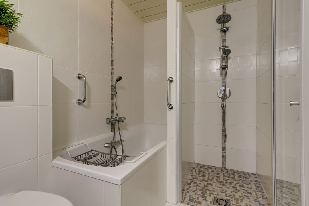 Photo 32 of Aart van der Leeuwhove 5