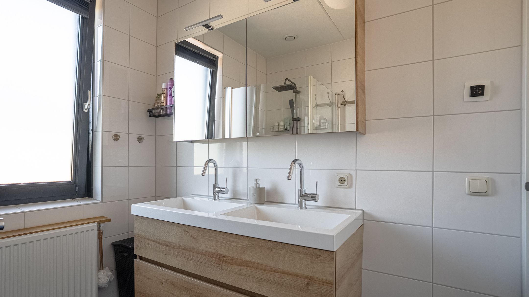 Foto 18 van Van Lunterenstraat 54