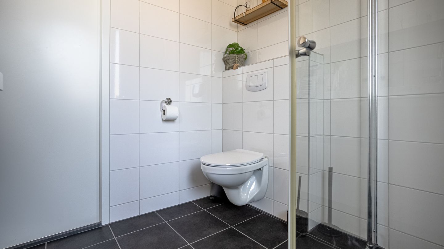 Foto 19 van Van Lunterenstraat 54