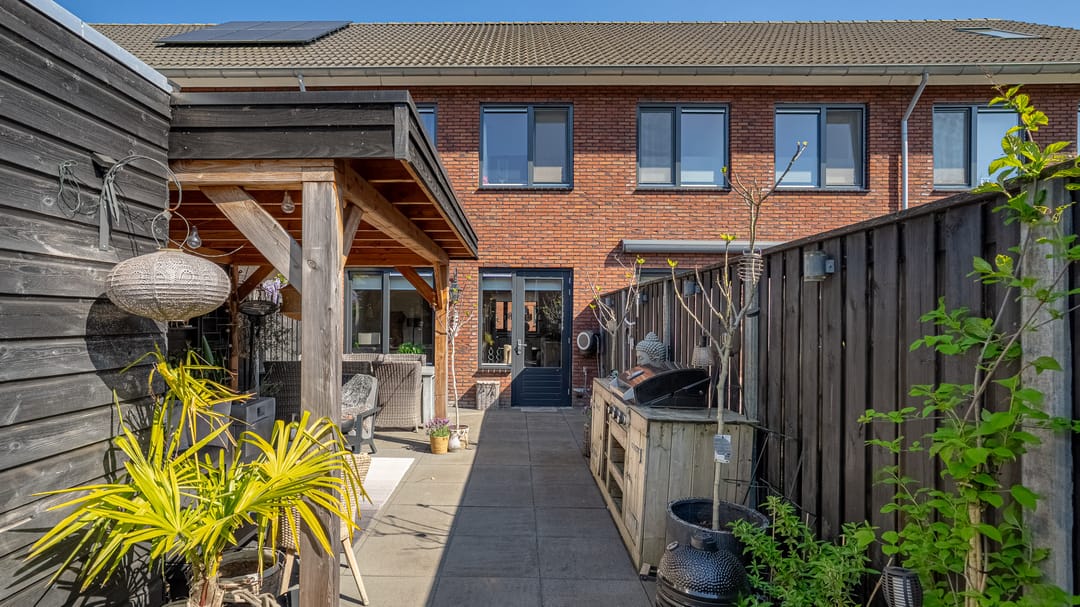 Foto 23 van Van Lunterenstraat 54