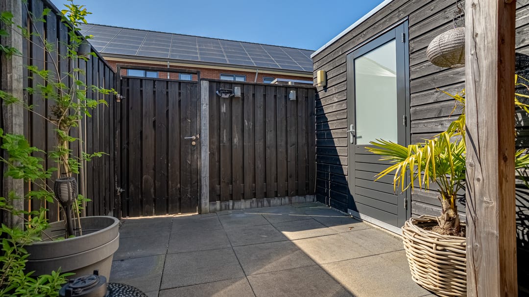 Foto 28 van Van Lunterenstraat 54