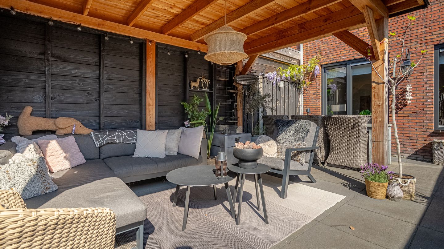 Foto 25 van Van Lunterenstraat 54