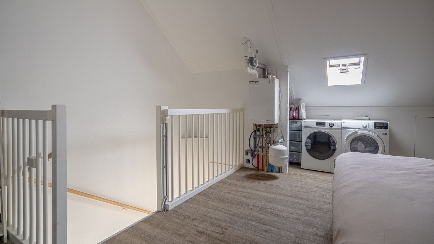 Foto 20 van Van Lunterenstraat 54