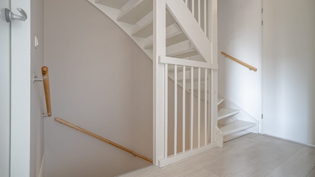 Foto 11 van Van Lunterenstraat 54