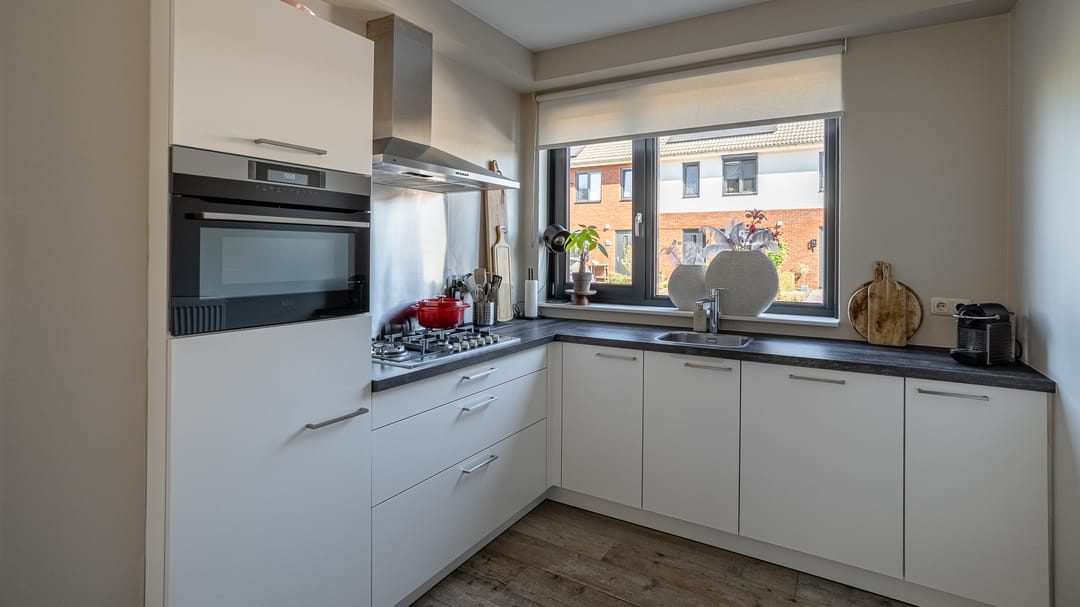 Foto 7 van Van Lunterenstraat 54