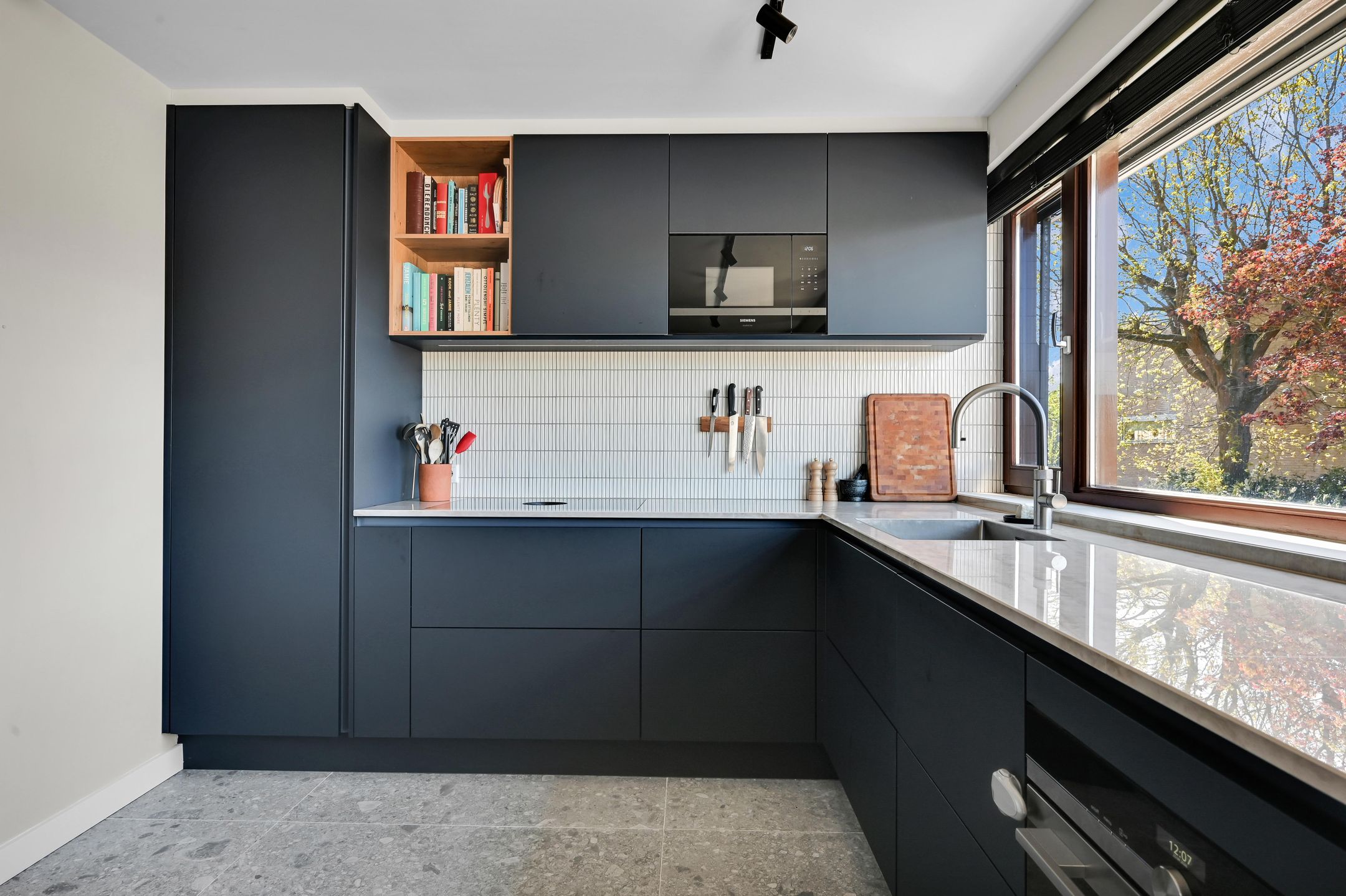 Photo 24 of Van Groeneveltlaan 19