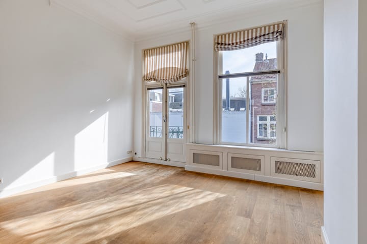 Photo 5 of Havenstraat 1