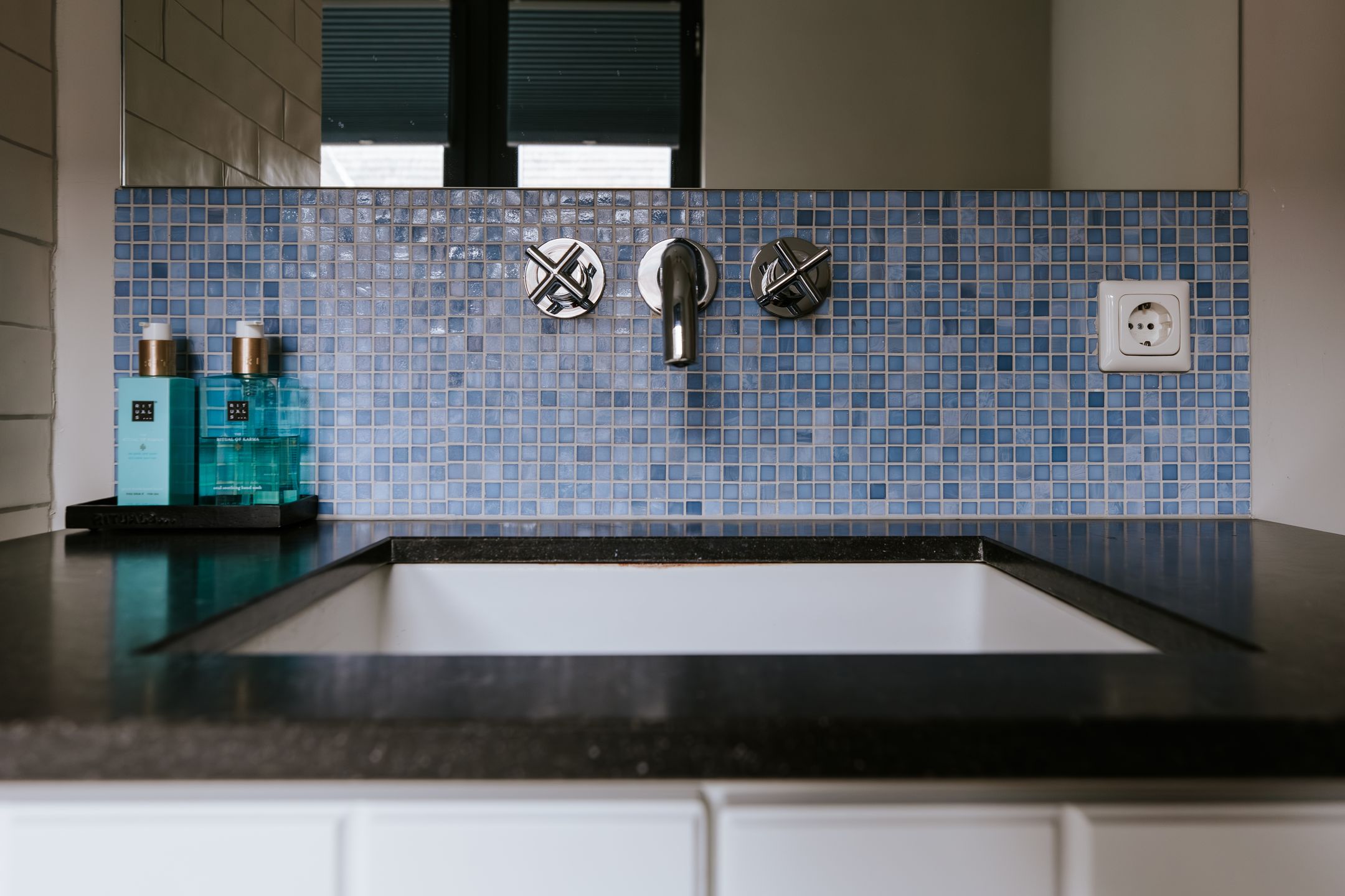 Foto 33 van Carmelitessenstraat 44