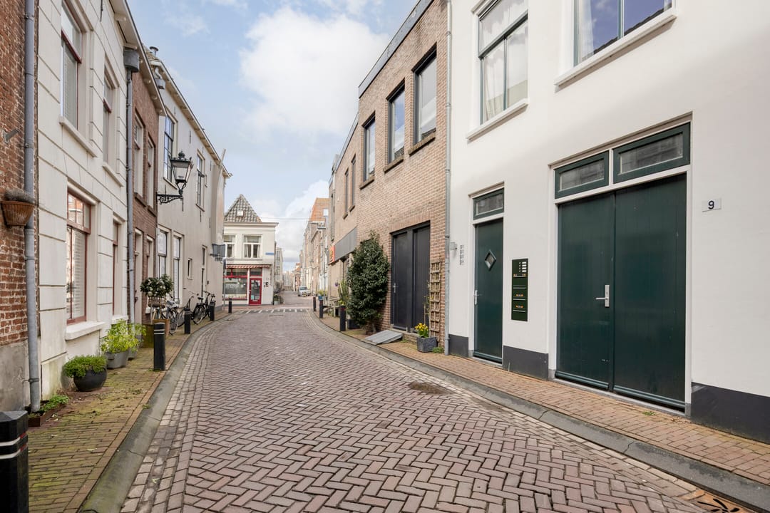 Photo 31 of Geerstraat 9