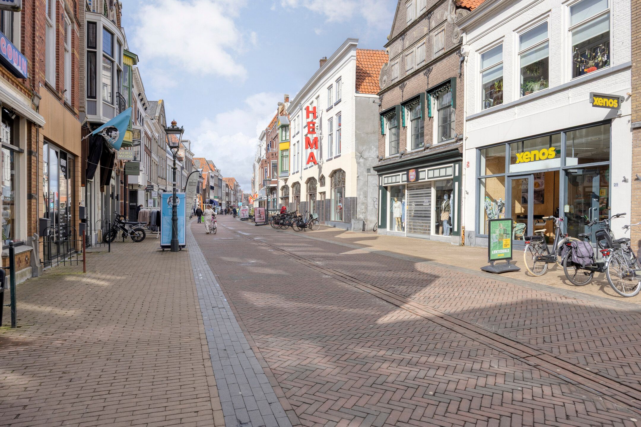 Photo 33 of Geerstraat 9