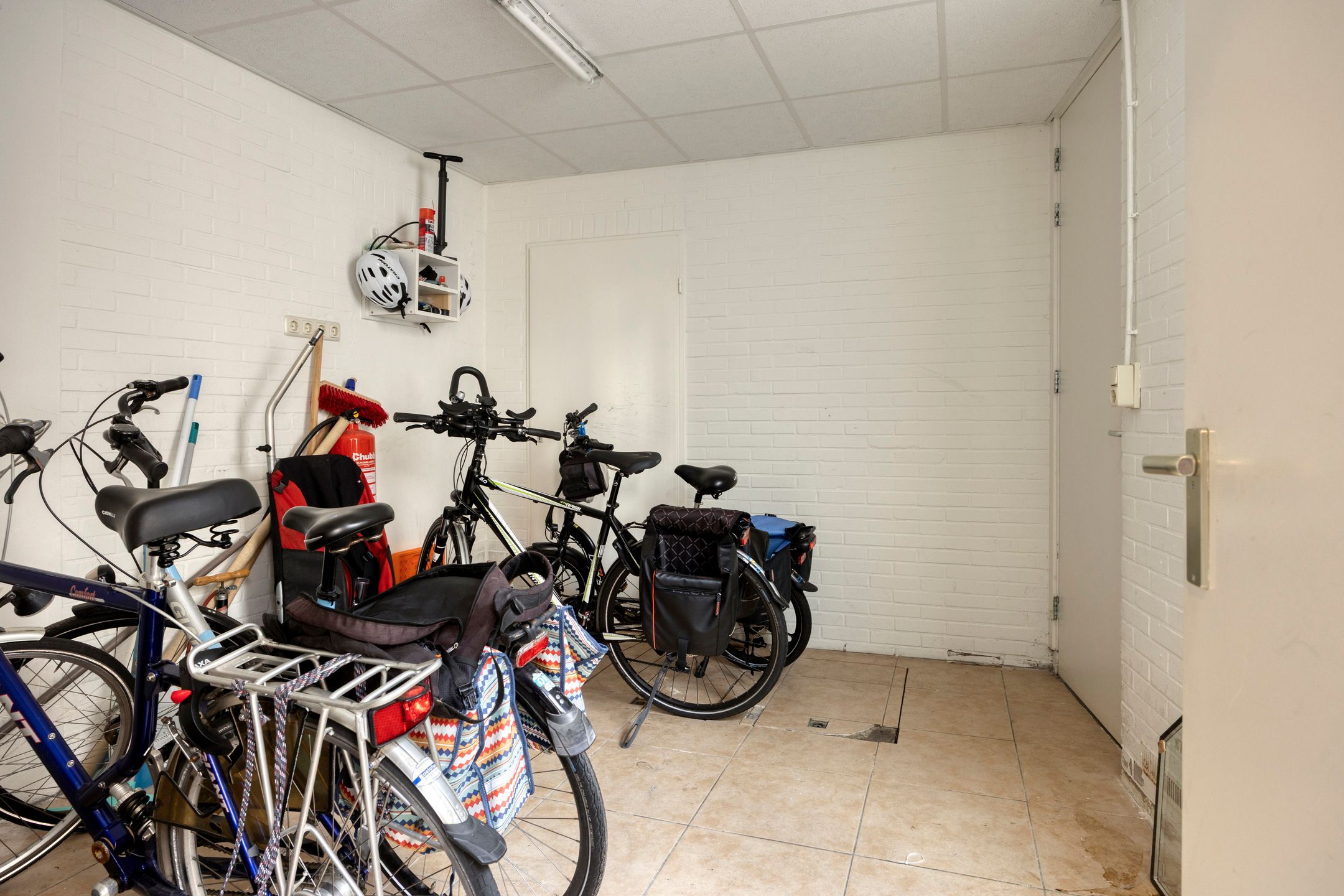 Photo 30 of Geerstraat 9