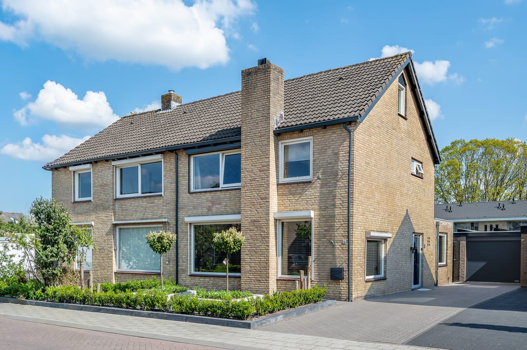 Photo 1 of Oranjestraat 14