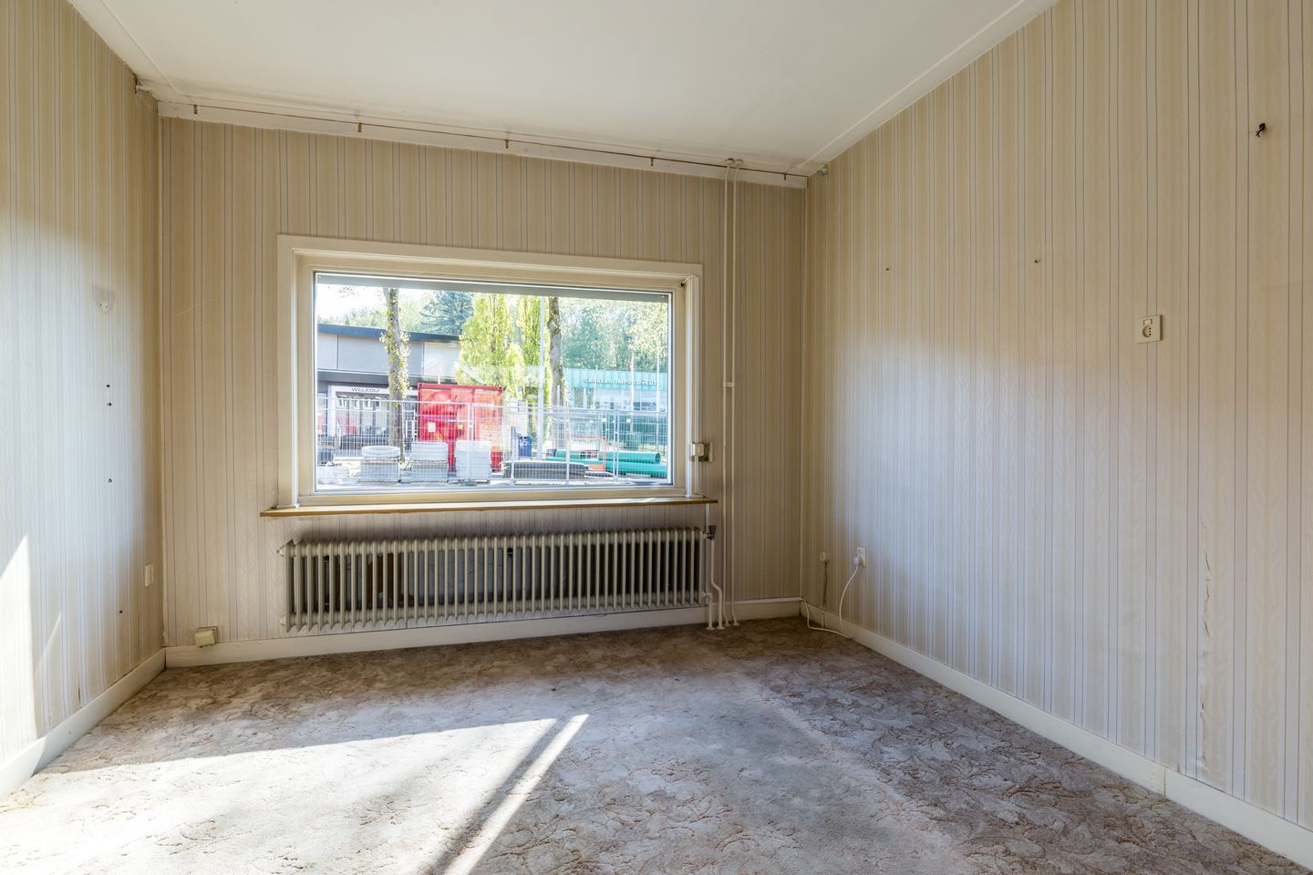 Photo 10 of Provincialeweg Zuid 17